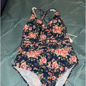 NWT Aibrou Swimsuit